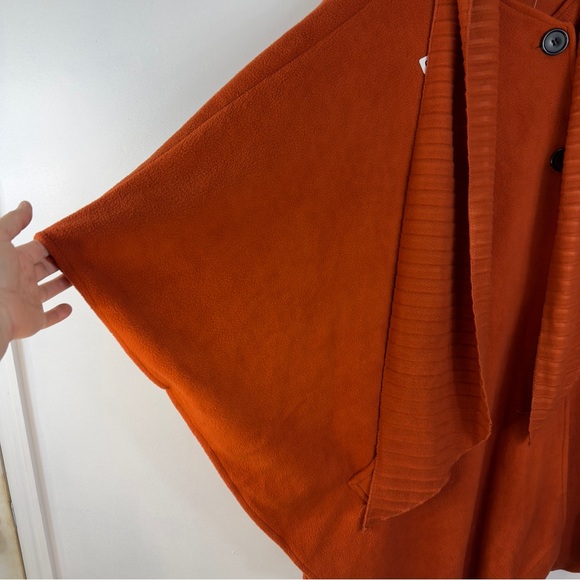 Lemode one size new with tag pleated scarf wrap spice orange. Pockets beautiful - Picture 5 of 9
